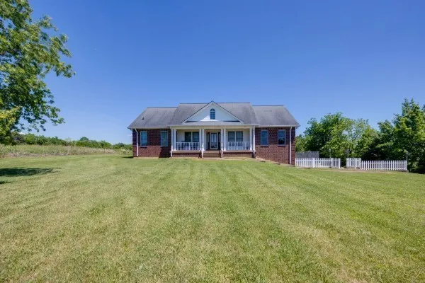 1224 Stop 30 Road Hendersonville, TN 37075