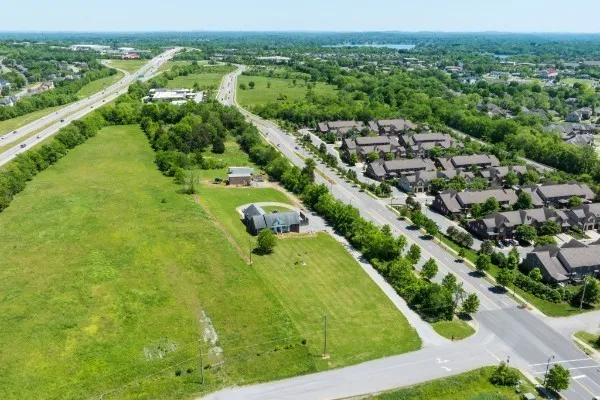 1224 Stop 30 Road Hendersonville, TN 37075