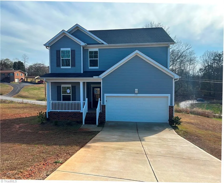 574 30th Avenue Circle NE Hickory, NC 28601