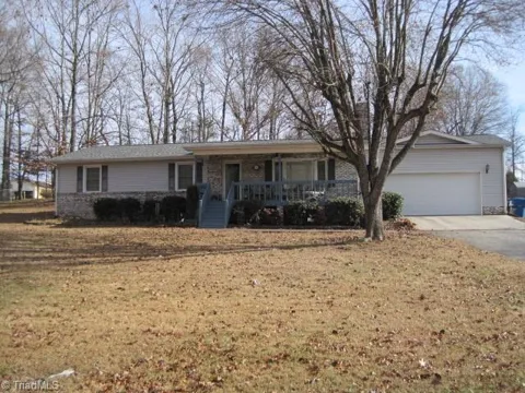 110 Billy Avenue