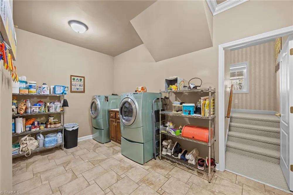 746 Caswell Pines Clubhouse Drive Blanch, NC 27212