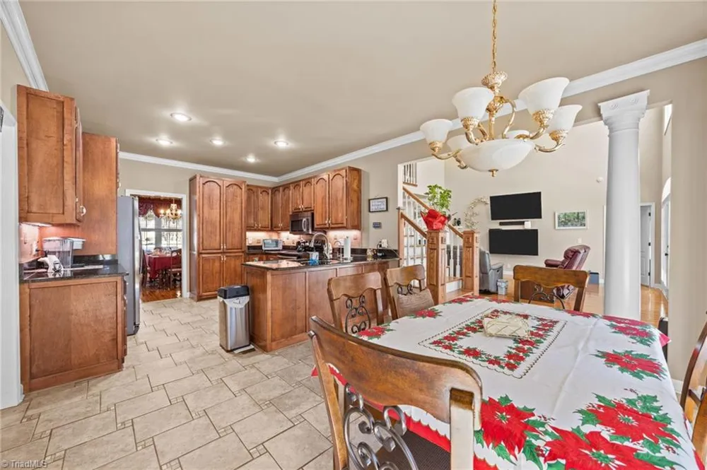 746 Caswell Pines Clubhouse Drive Blanch, NC 27212
