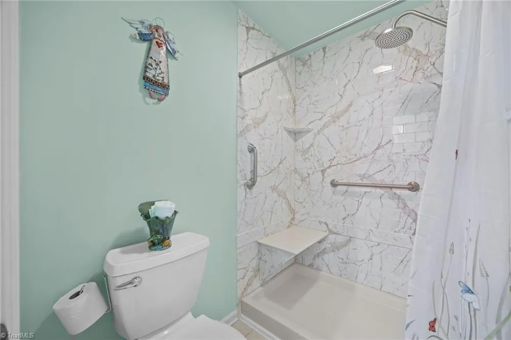 746 Caswell Pines Clubhouse Drive Blanch, NC 27212