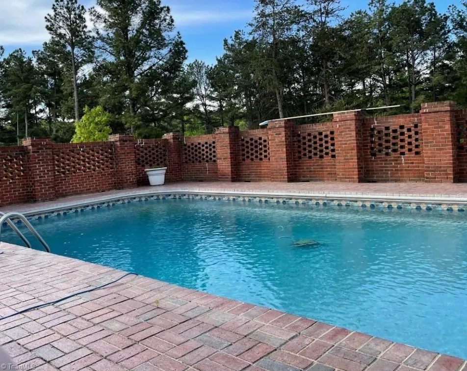 746 Caswell Pines Clubhouse Drive Blanch, NC 27212