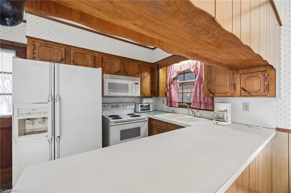 1325 Colvard Road Millers Creek, NC 28651