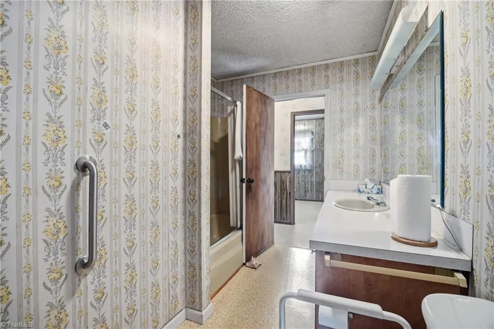 1325 Colvard Road Millers Creek, NC 28651
