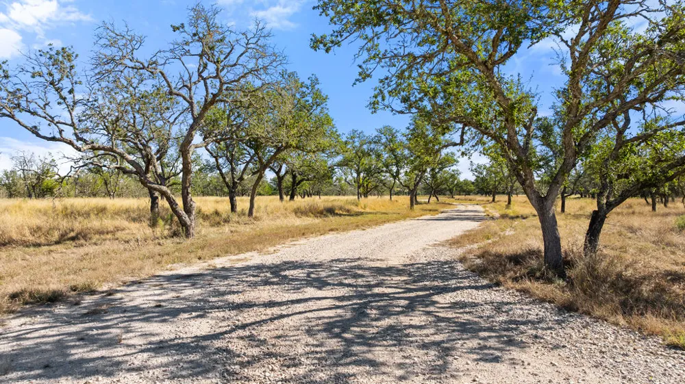 1594 Ranch Road 1320 Johnson City, TX 78636