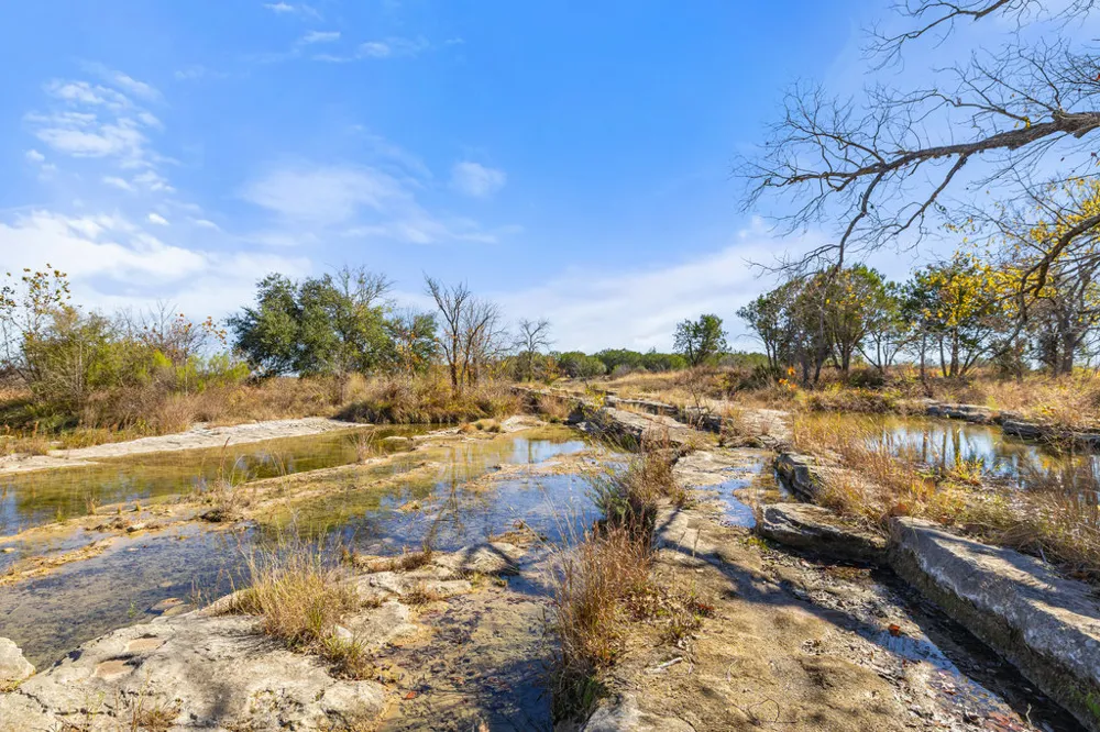 1594 Ranch Road 1320 Johnson City, TX 78636