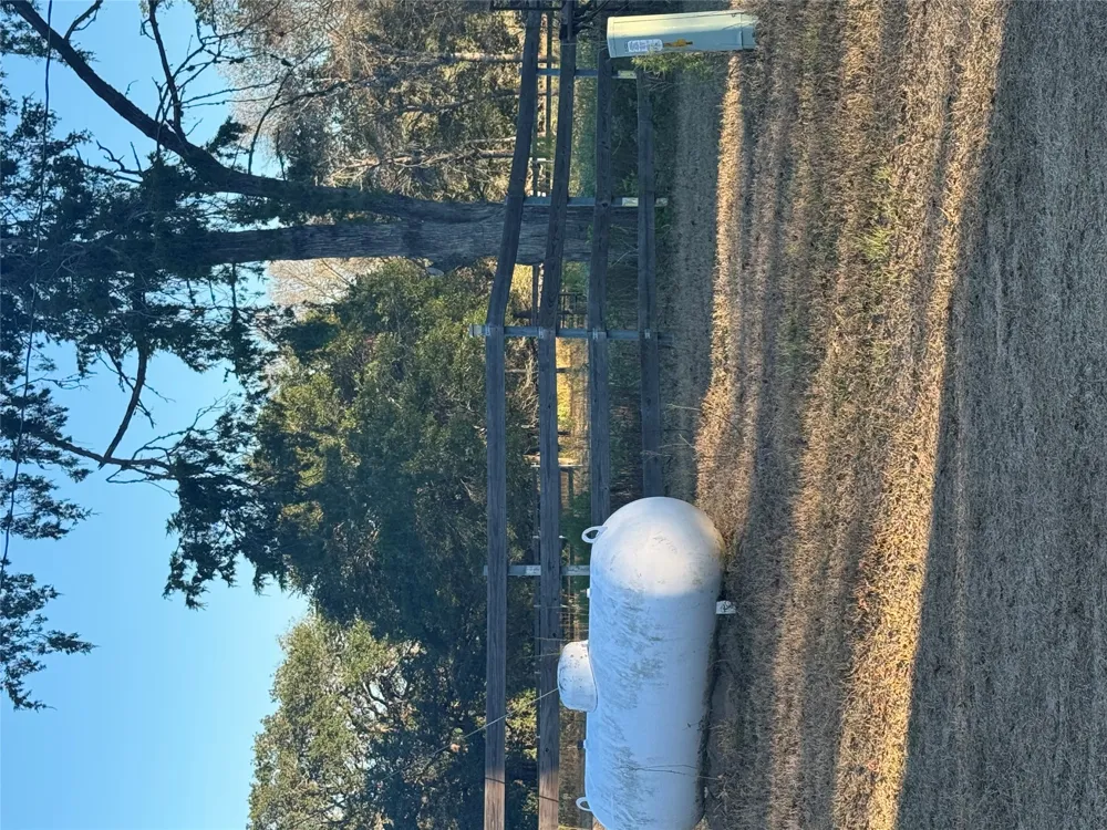 2636 E FM 532 Schulenburg, TX 78956