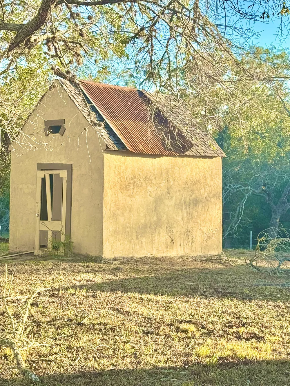 2636 E FM 532 Schulenburg, TX 78956