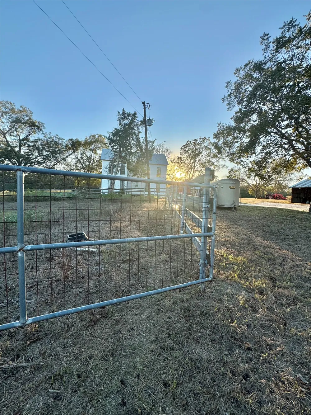 2636 E FM 532 Schulenburg, TX 78956