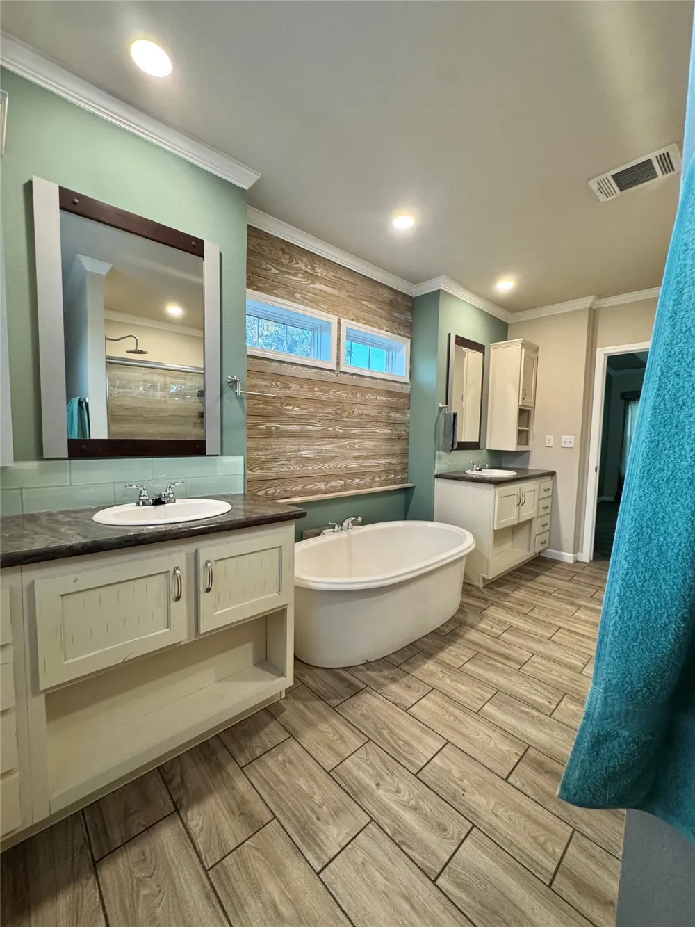 2636 E FM 532 Schulenburg, TX 78956