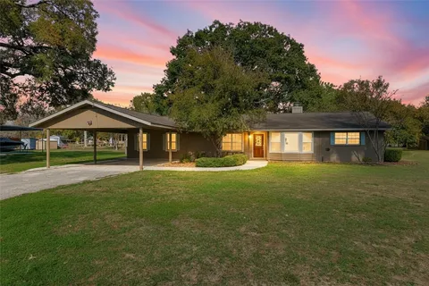 163 Lakeside Drive