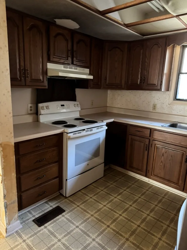 Larspur Lane Cullowhee, NC 28723
