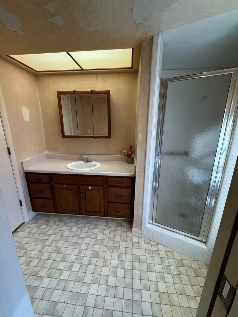 Larspur Lane Cullowhee, NC 28723
