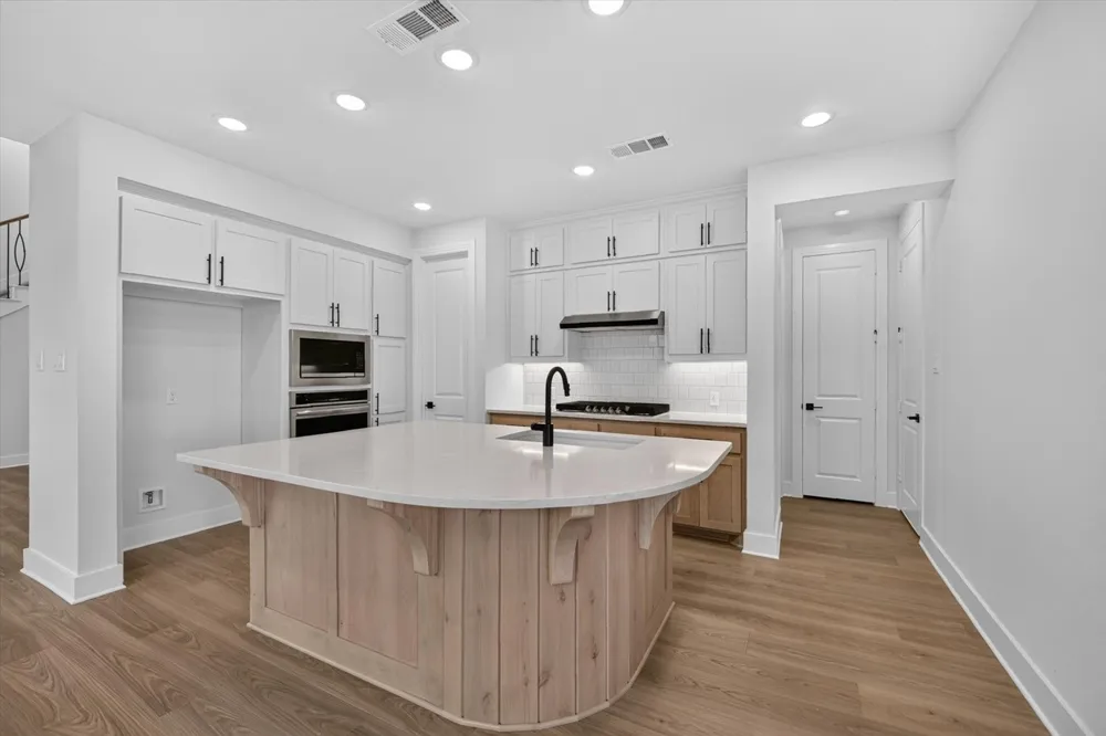 2713 Santa Monica Mews Celina, TX 75009
