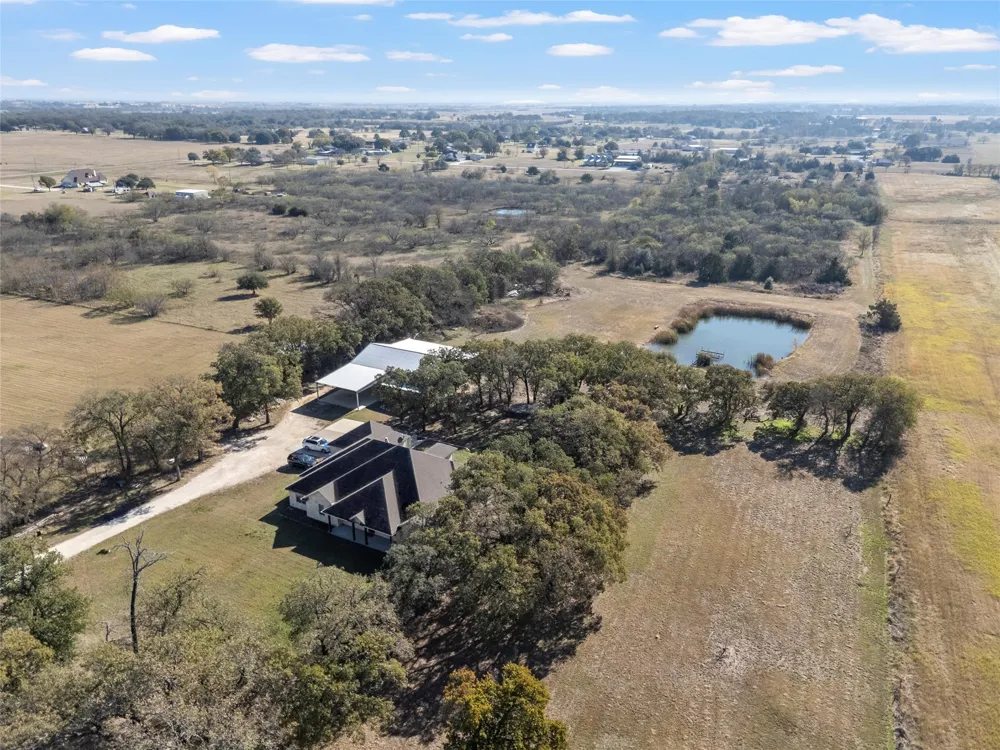 2743 Tokio Road West, TX 76691
