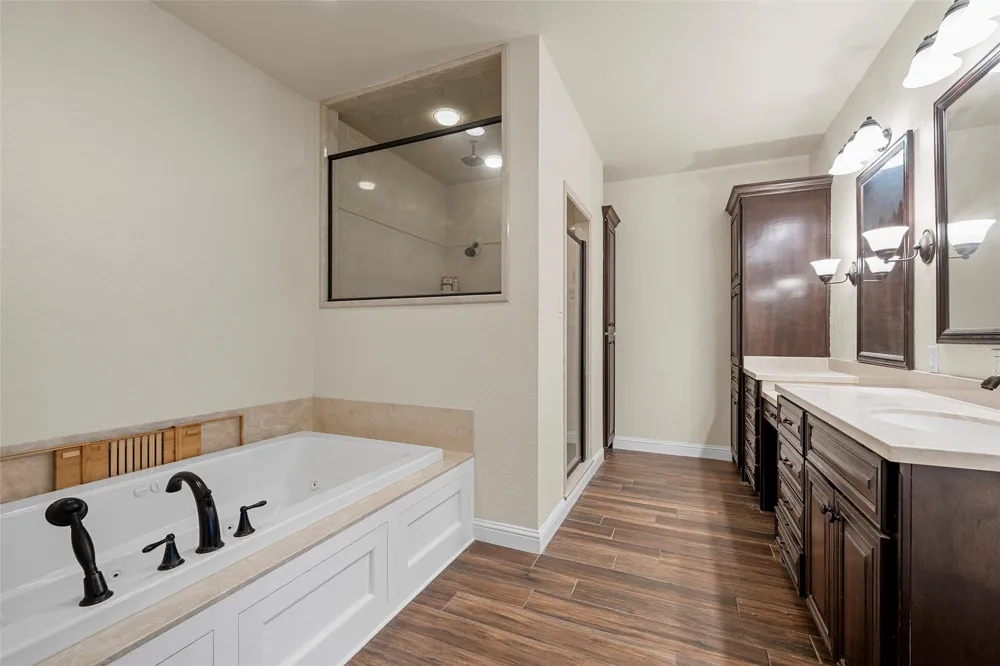 2743 Tokio Road West, TX 76691