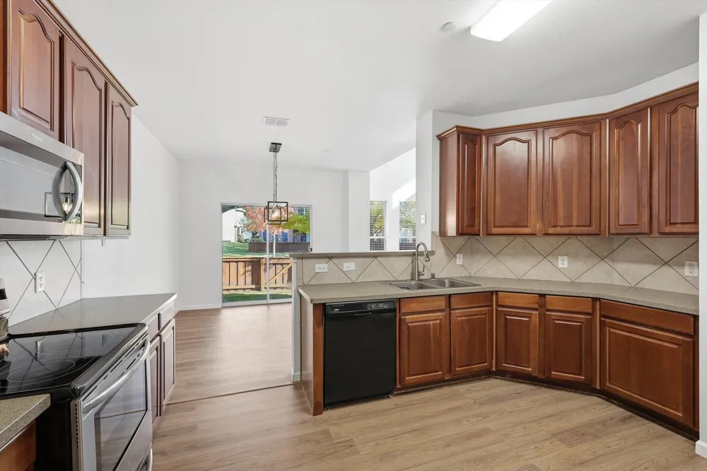 2917 Saint Andrews Drive Lewisville, TX 75067