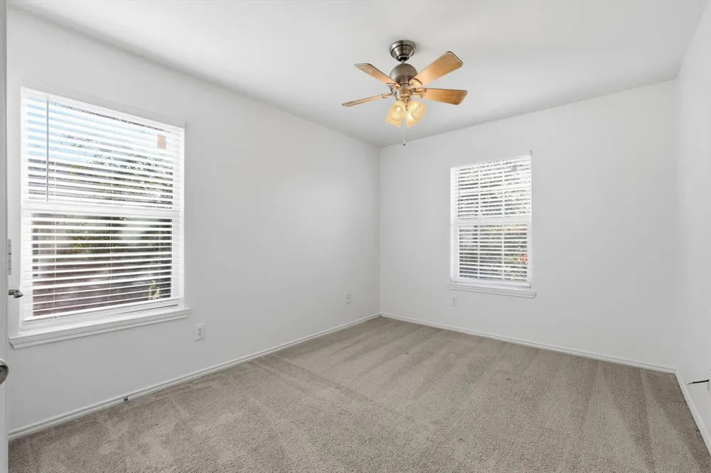 2917 Saint Andrews Drive Lewisville, TX 75067
