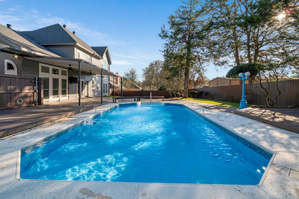 635 Cedar Creek Reno, TX 75462
