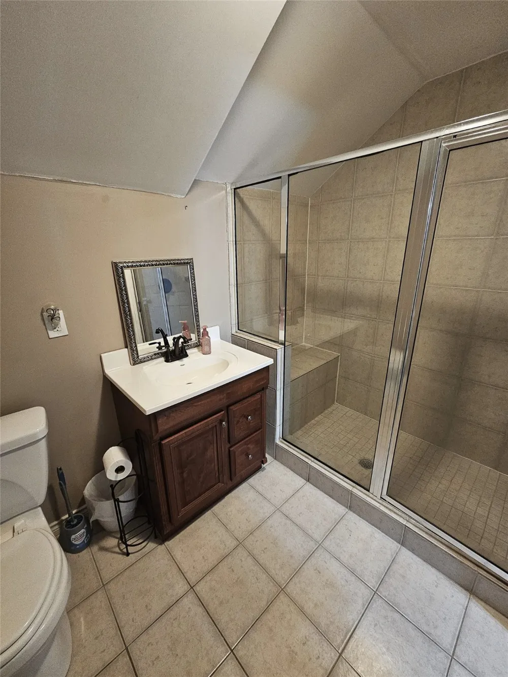 511 E Farrar Street Groesbeck, TX 76642