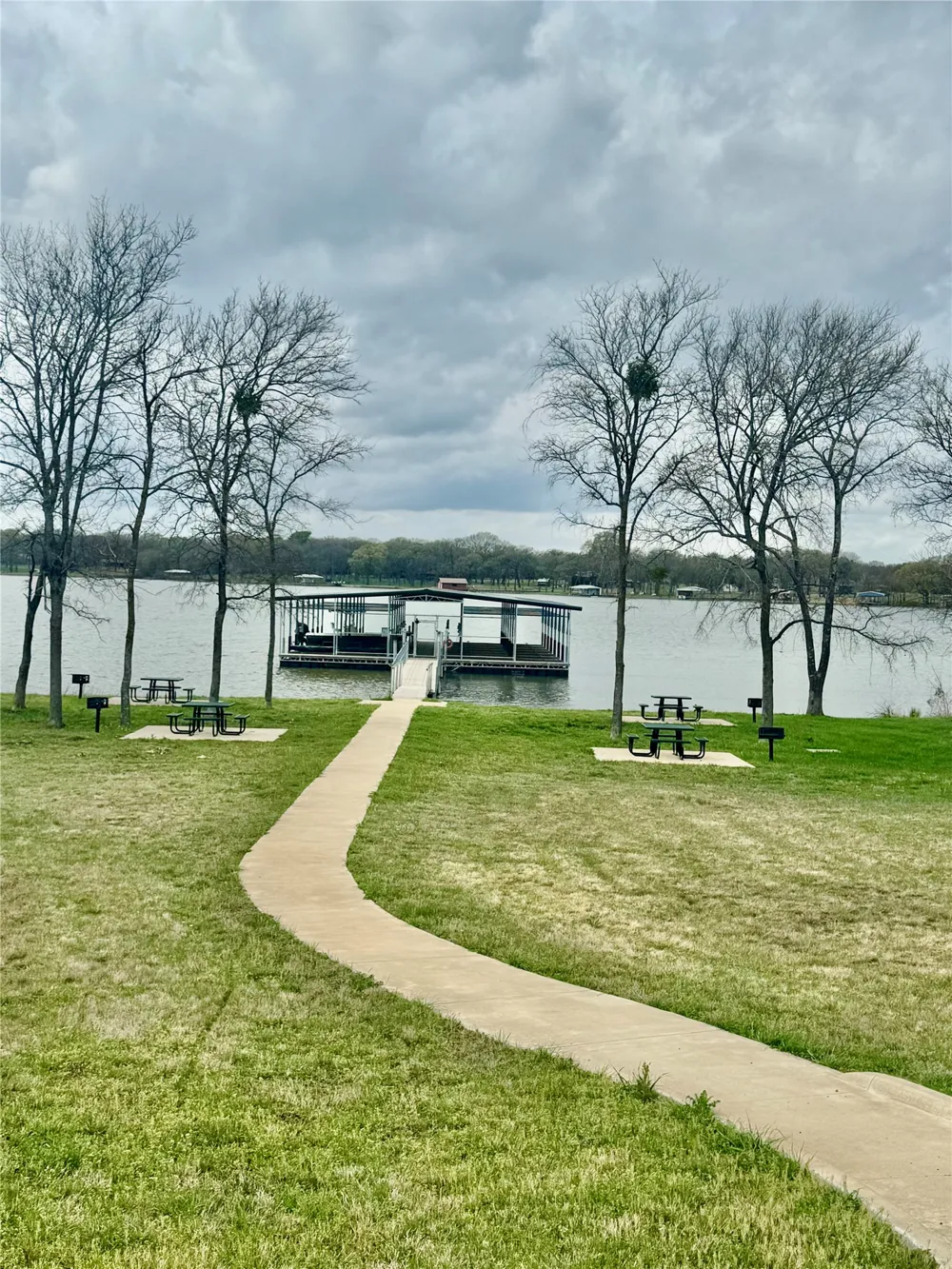 723 Vintage Shores Drive East Tawakoni, TX 75472