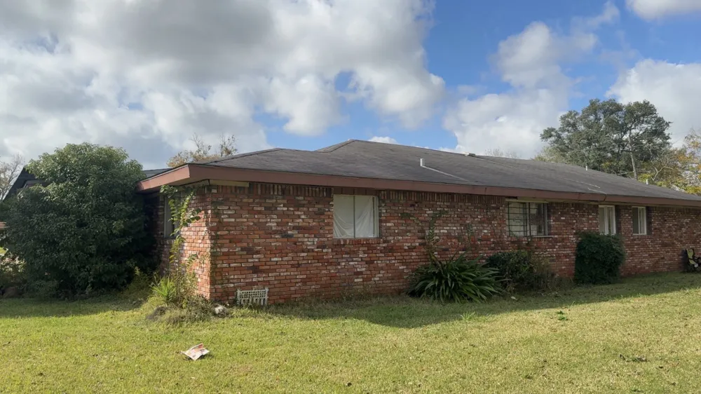 2005 Gulfway Drive Port Arthur, TX 77640