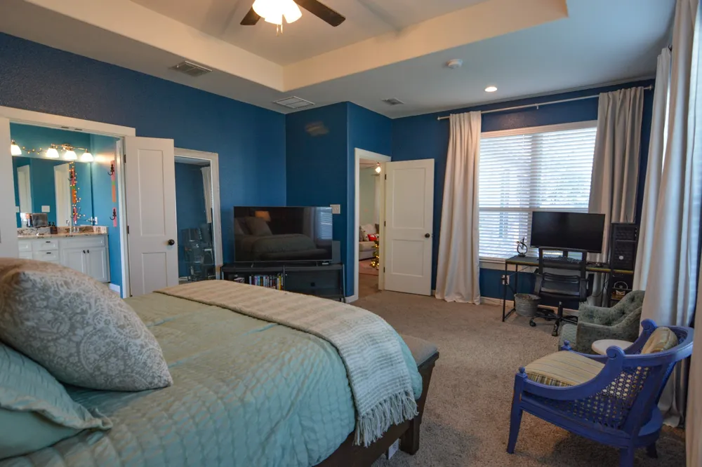 601 Mathew Street Grandview, TX 76050