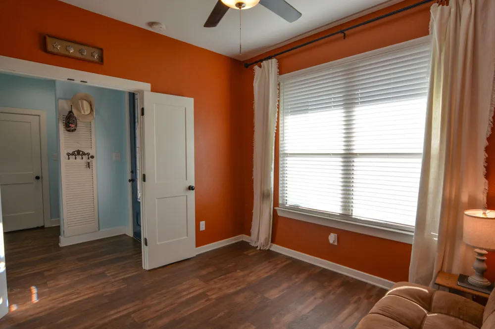 601 Mathew Street Grandview, TX 76050