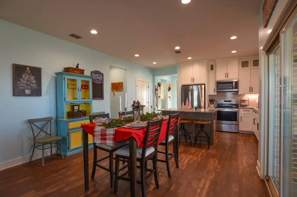 601 Mathew Street Grandview, TX 76050