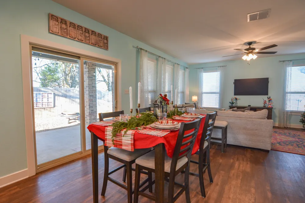 601 Mathew Street Grandview, TX 76050