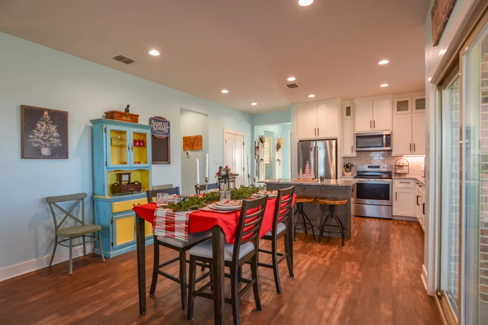 601 Mathew Street Grandview, TX 76050