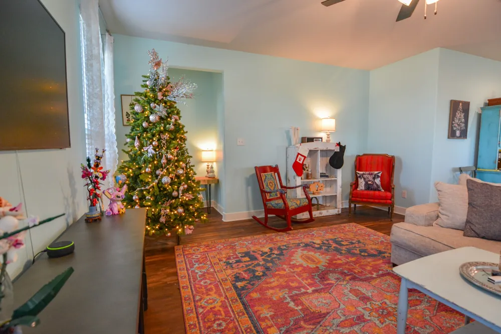 601 Mathew Street Grandview, TX 76050