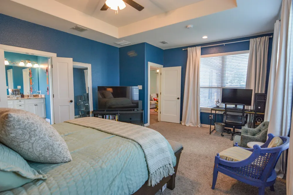 601 Mathew Street Grandview, TX 76050