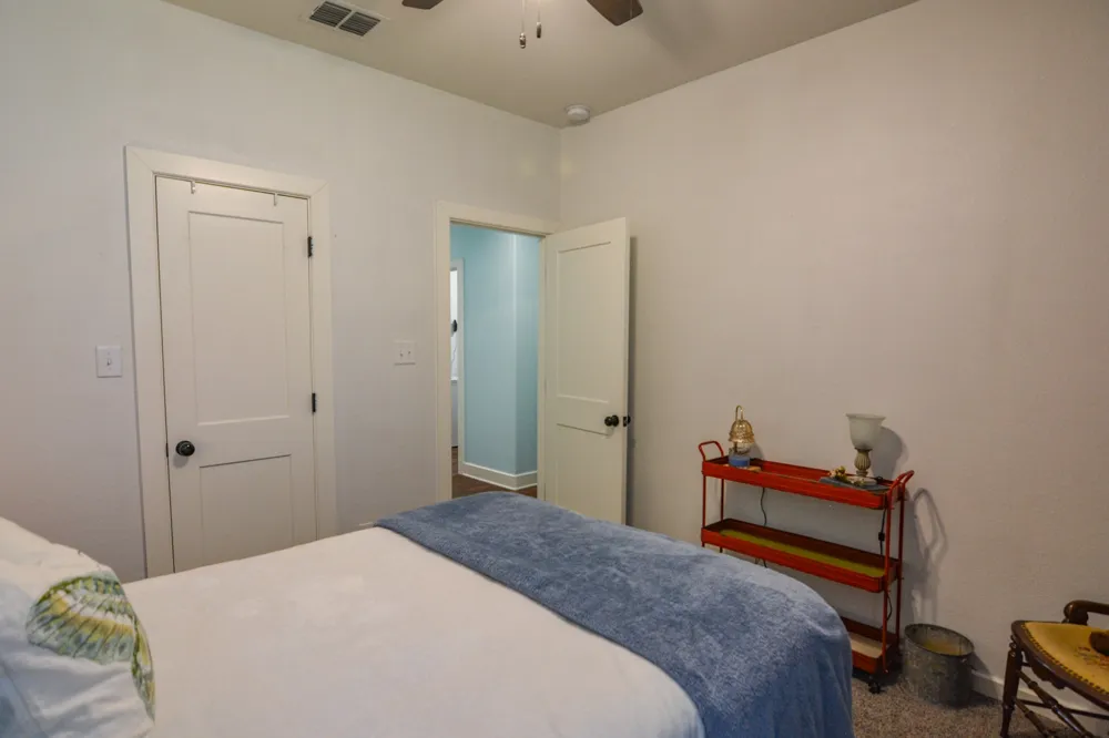 601 Mathew Street Grandview, TX 76050