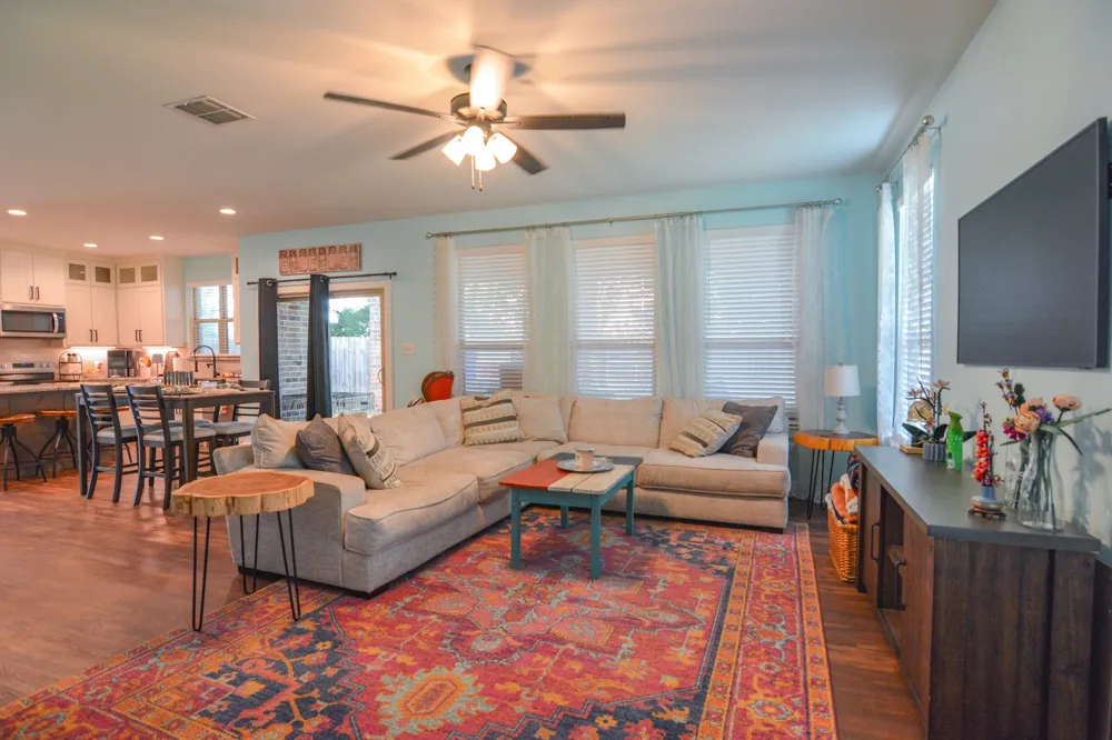 601 Mathew Street Grandview, TX 76050