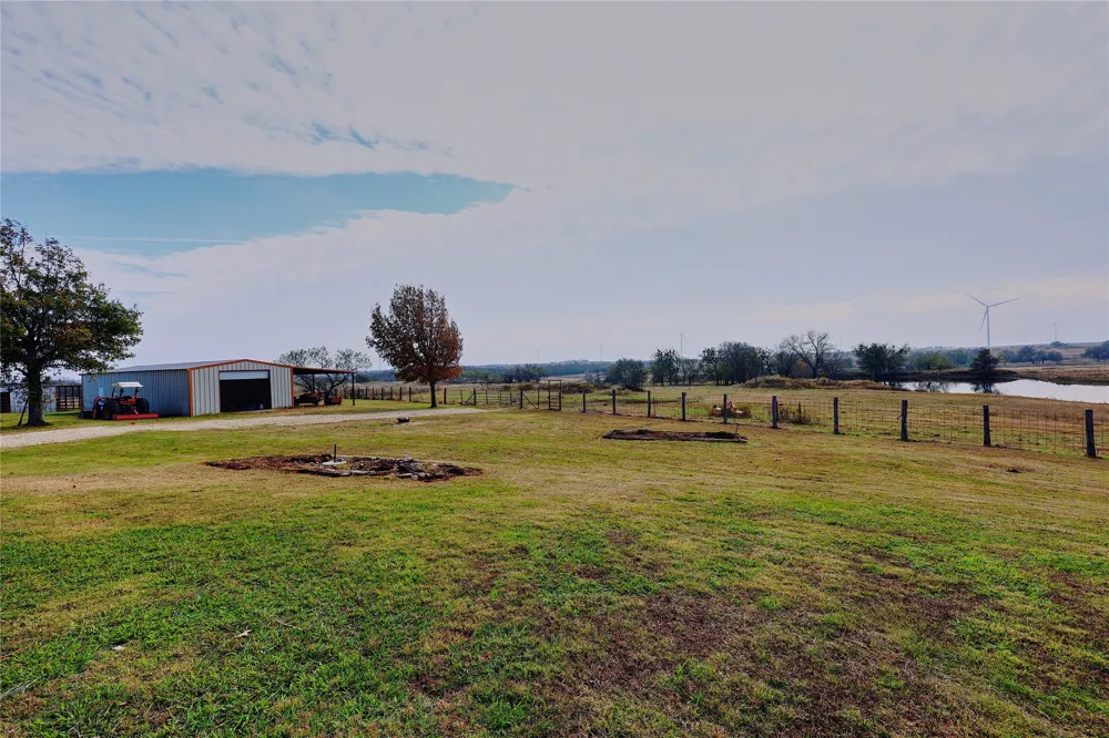 21481 SW County Road 4040 Dawson, TX 76639