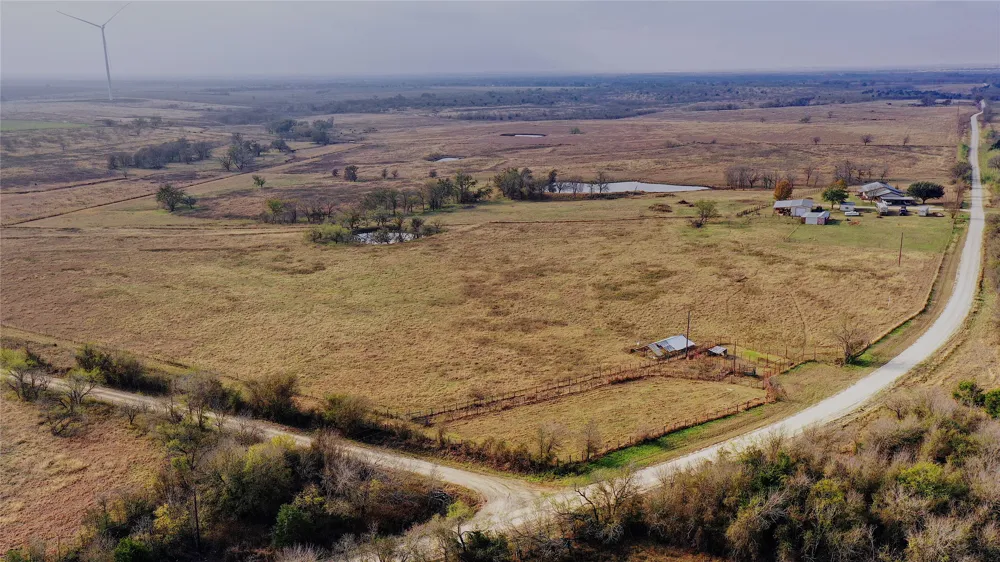 21481 SW County Road 4040 Dawson, TX 76639