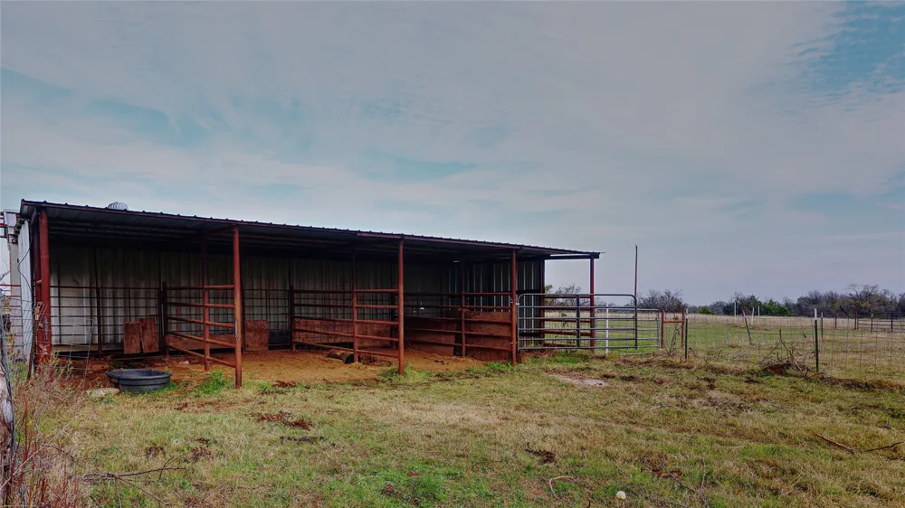 21481 SW County Road 4040 Dawson, TX 76639