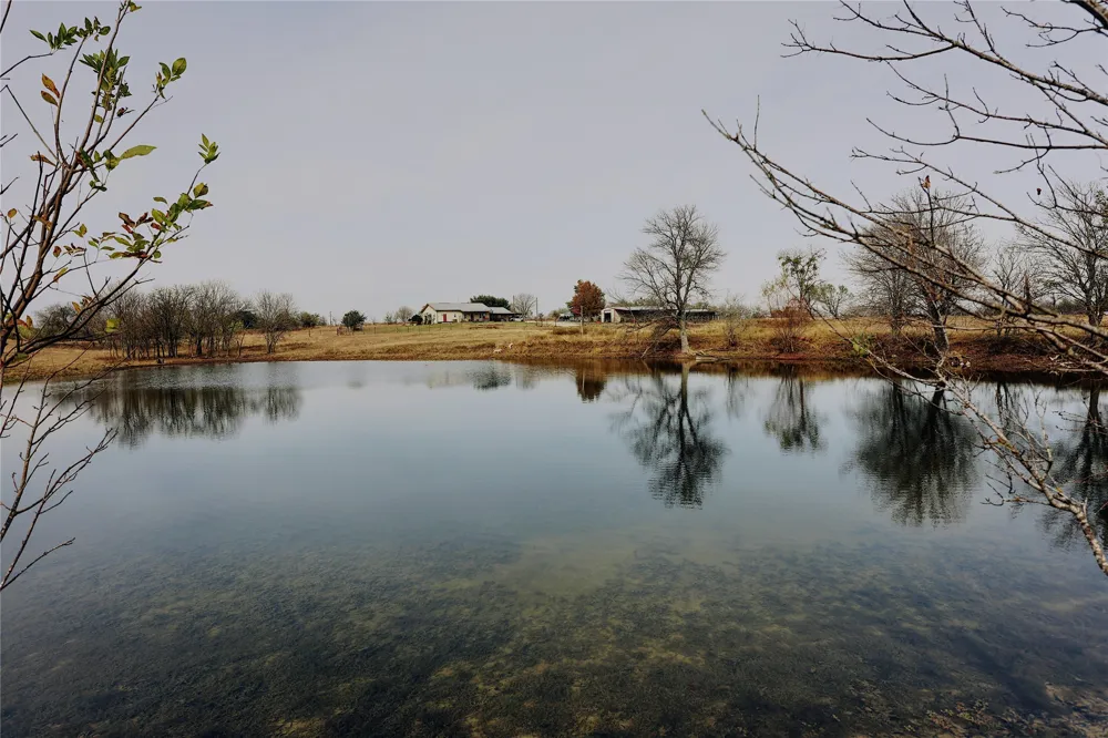 21481 SW County Road 4040 Dawson, TX 76639