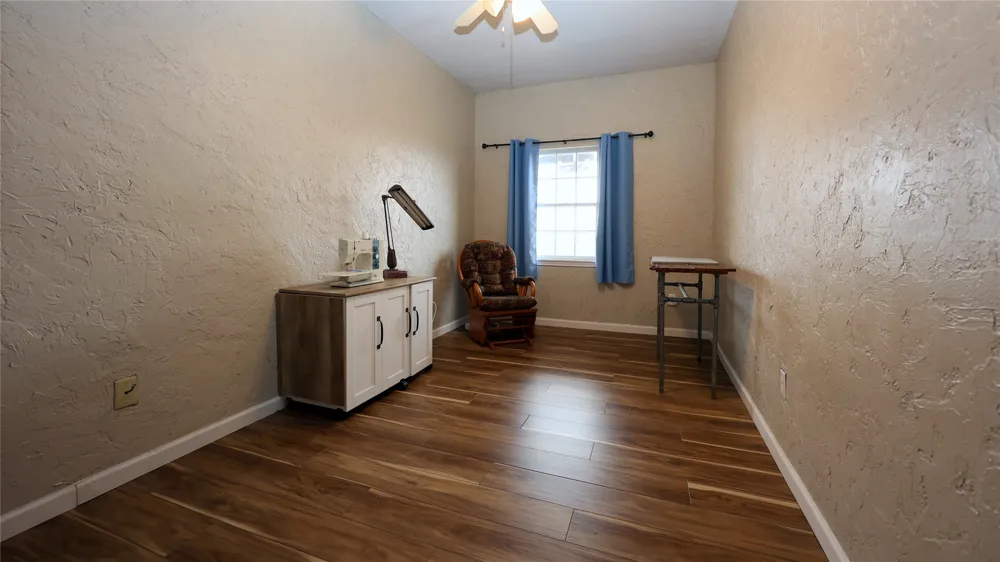 21481 SW County Road 4040 Dawson, TX 76639