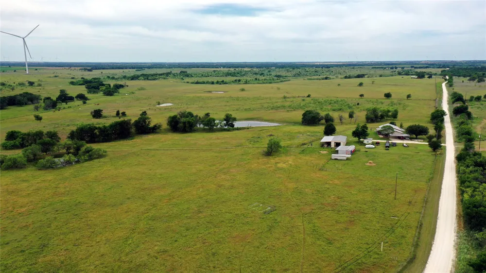 21481 SW County Road 4040 Dawson, TX 76639