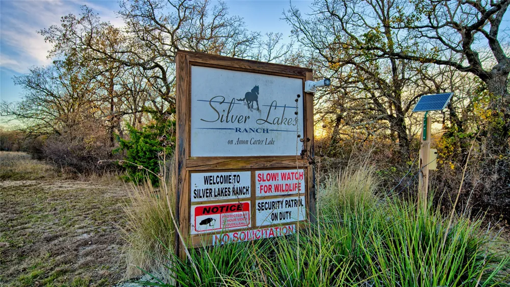 1943 Lakeridge Sunset, TX 76270
