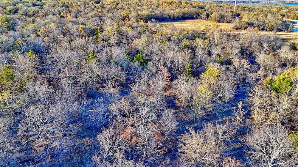 1943 Lakeridge Sunset, TX 76270