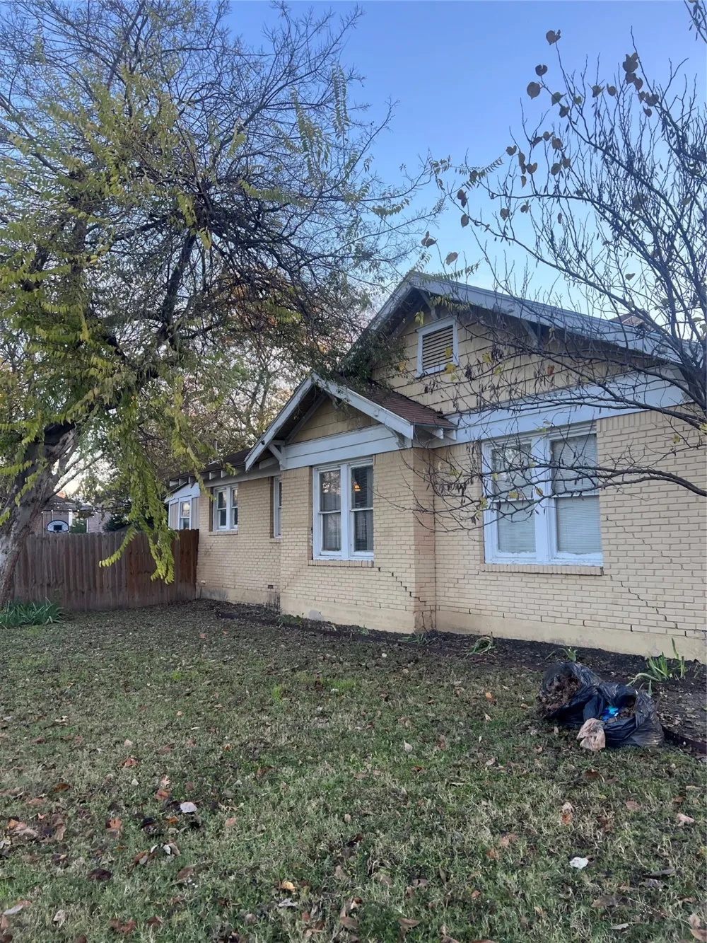 6107 Richmond Avenue Dallas, TX 75214