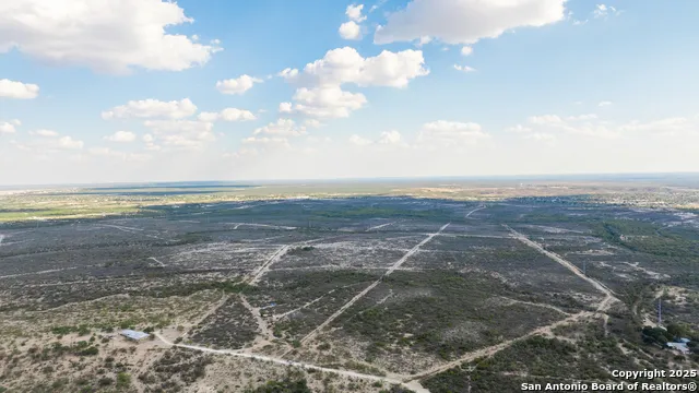 2212 Lausen Del Rio, TX 78840