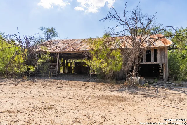 000 Old Hamilton Rd Del Rio, TX 78841