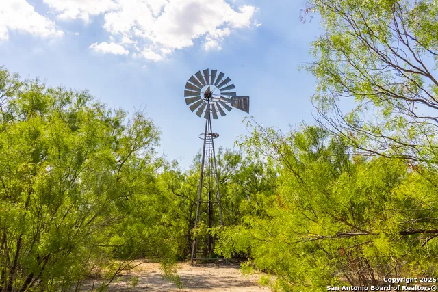 000 Old Hamilton Rd Del Rio, TX 78841