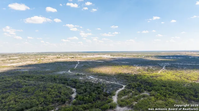000 Old Hamilton Rd Del Rio, TX 78841
